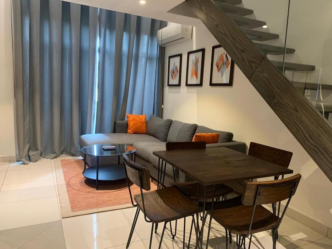 One Bedroom Apartment At A Embassy Gardens Cantonments Acra Exterior foto